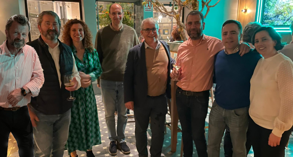 Antonio J., Blas M., Pilar, Ignacio, Santiago, Jesús, Emiliano e Inés